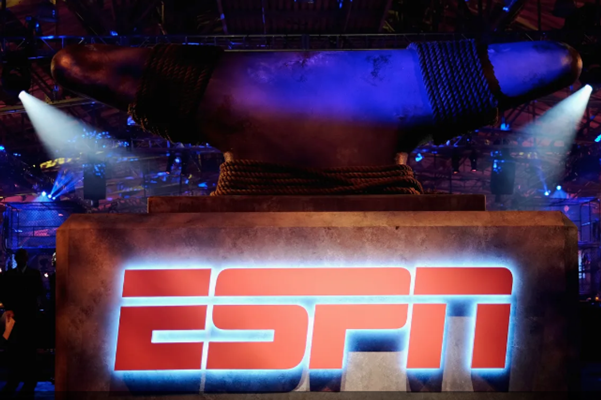 A playful look at sports media and dealing with Twitter mobs