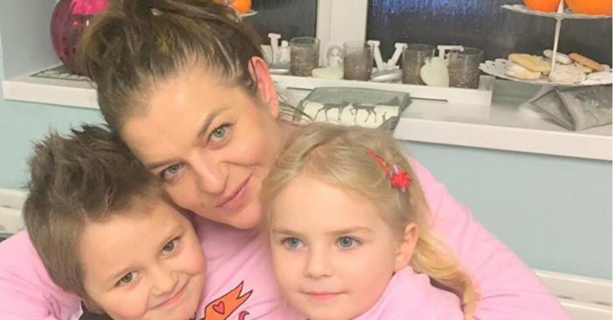 Mom Diagnosed With Cervical Cancer Desperate To Raise Money For Treatment So She Can Watch Her Children Grow Up