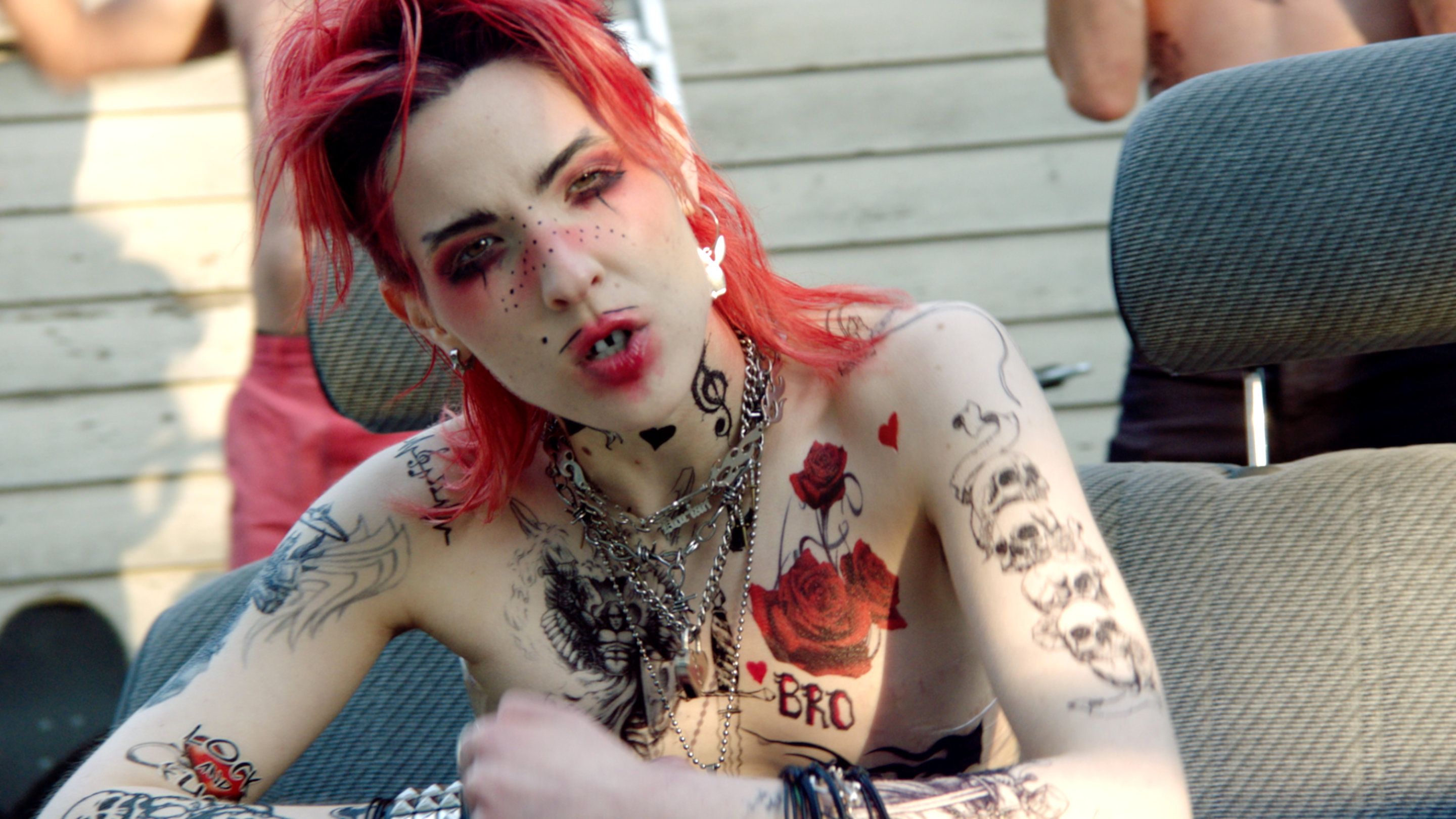 Dorian Electra Has a Full on Broment