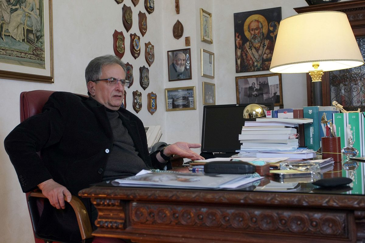 Arrestato il procuratore di Taranto: «Si inventava accuse su richiesta»