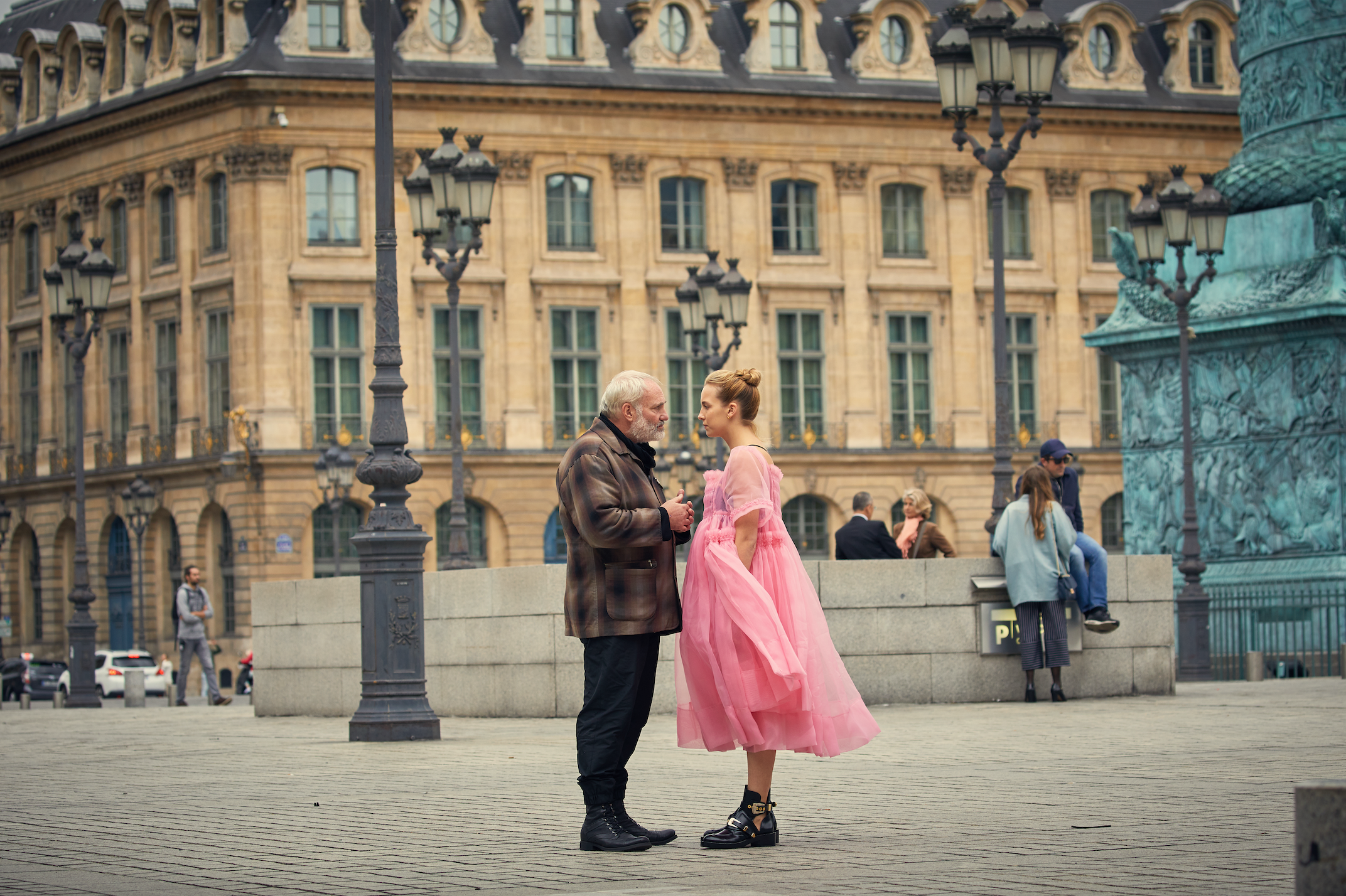 killing eve pink dress 