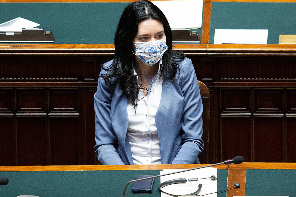 Le incerte certezze di Ricciardi & C. comparse al teatrino della fase 2