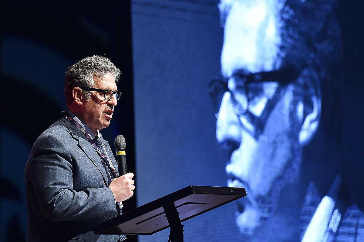 Ministro nella bufera, il Colle non può tacere