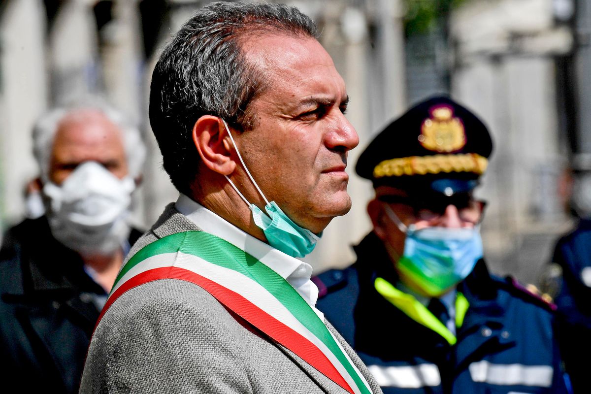 I sindaci di sinistra non credono più alla parola di Conte