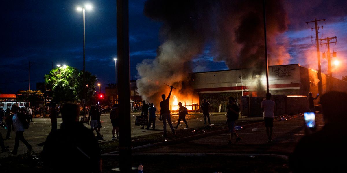 Minneapolis Bus Drivers Refuse to Transport Arrested Protesters to Jail