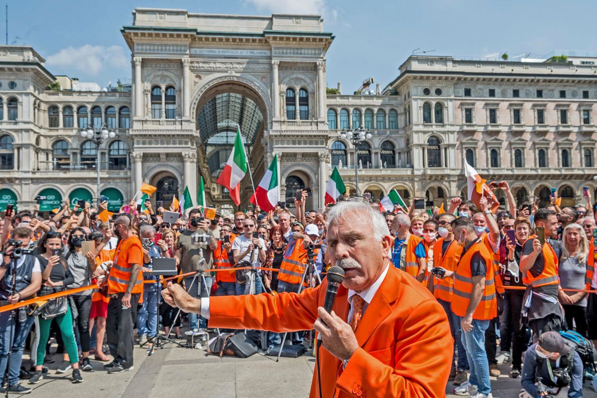 Il Covid non basta più: la sinistra rispolvera l’emergenza fascismo