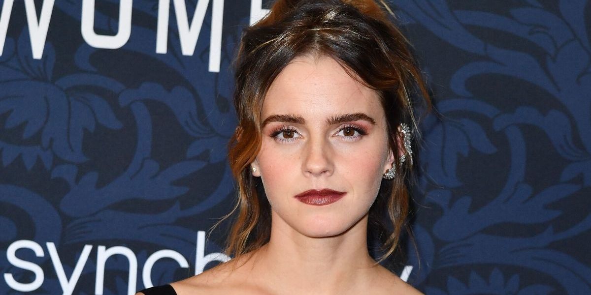 Emma Watson Responds After Being Accused Of 'Performative Activism' With Her #BlackoutTuesday Instagram Posts - Comic Sands thumbnail