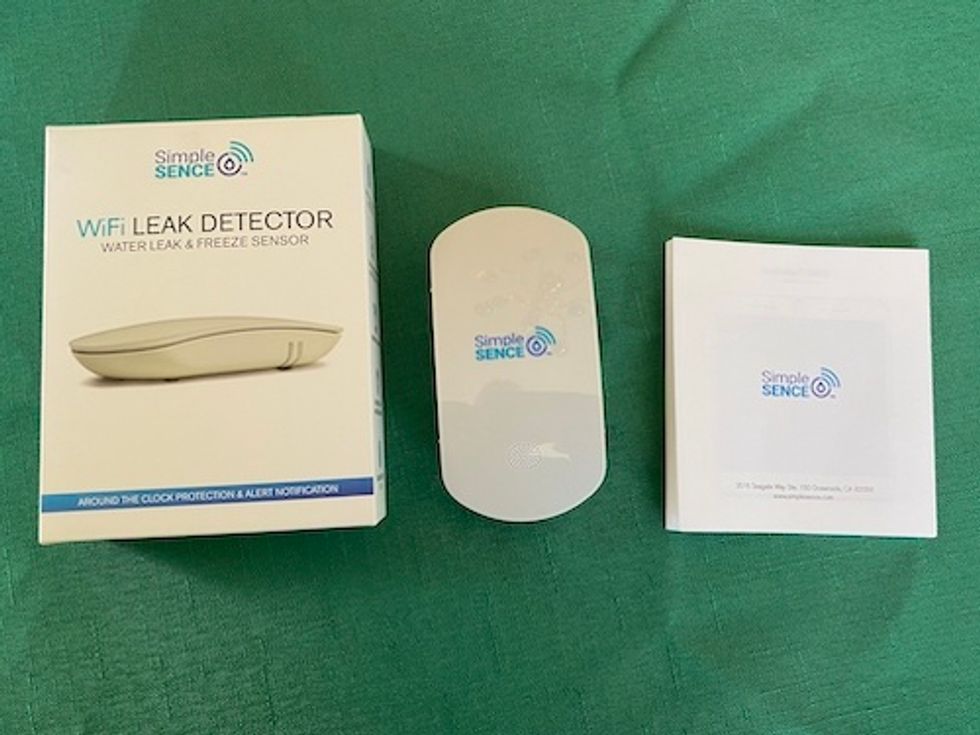 SimpleSence box and sensor on a table