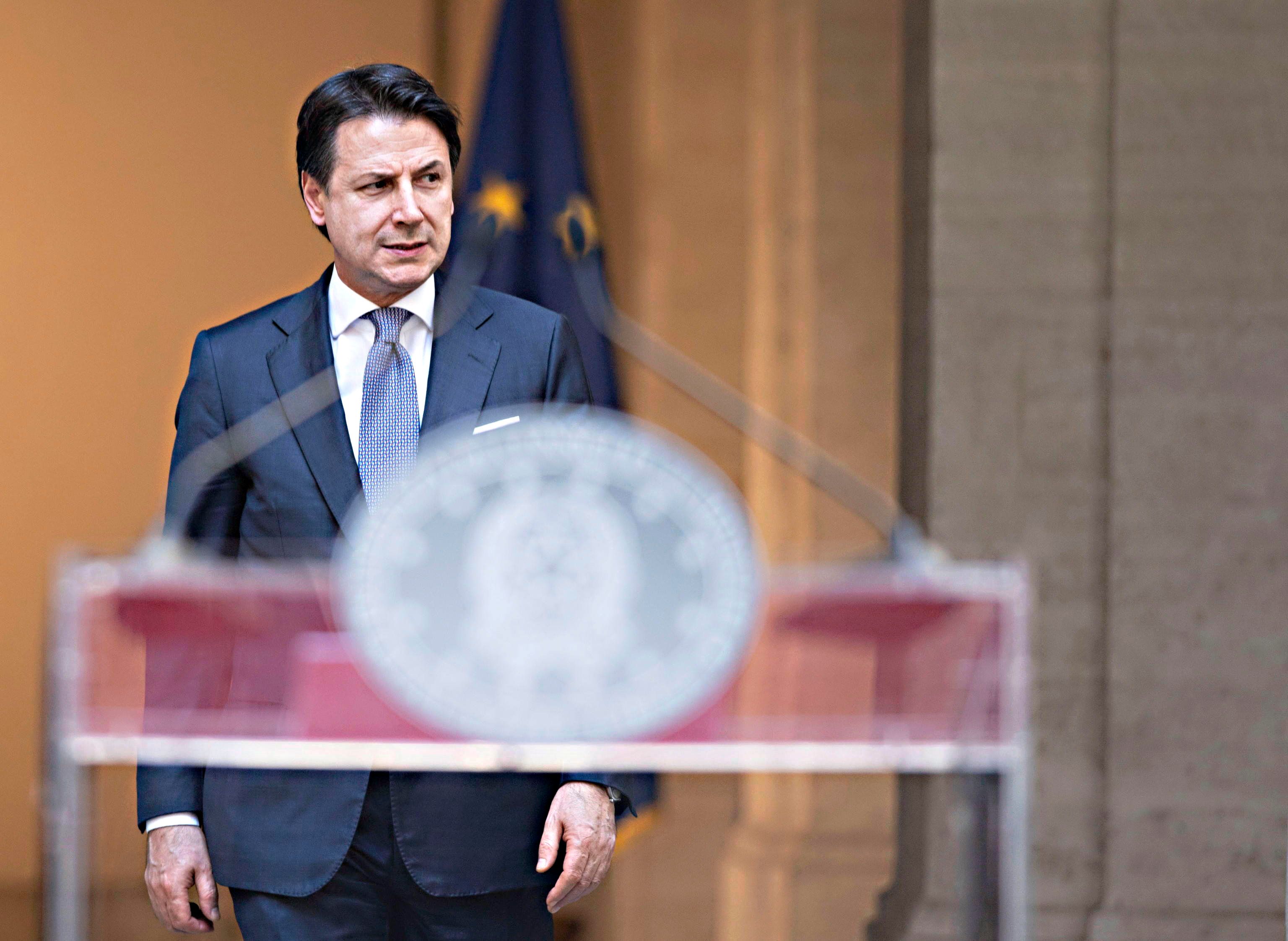 Due buone notizie per l’Italia, ma Conte fa lo gnorri