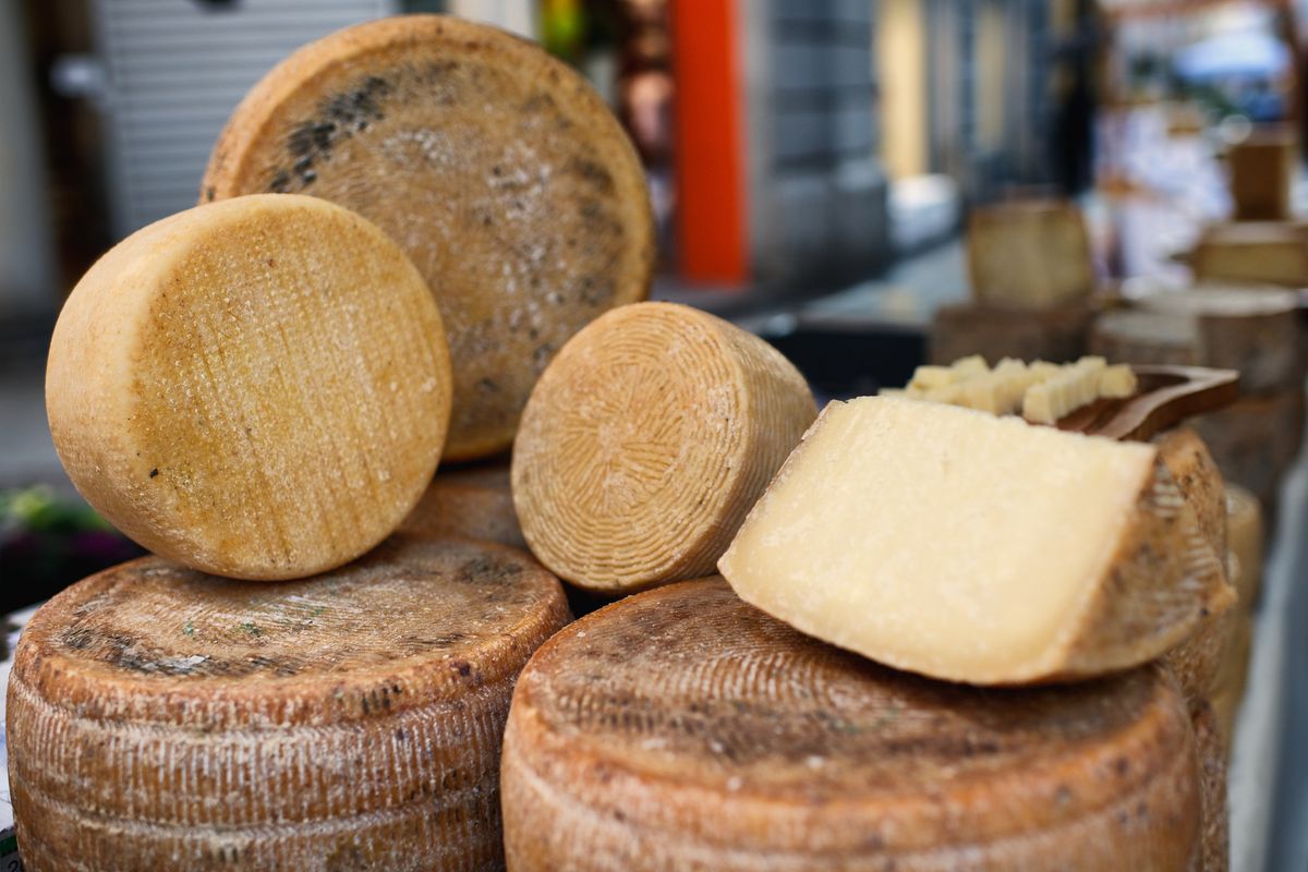 Pecorino romano, il sostegno dei legionari