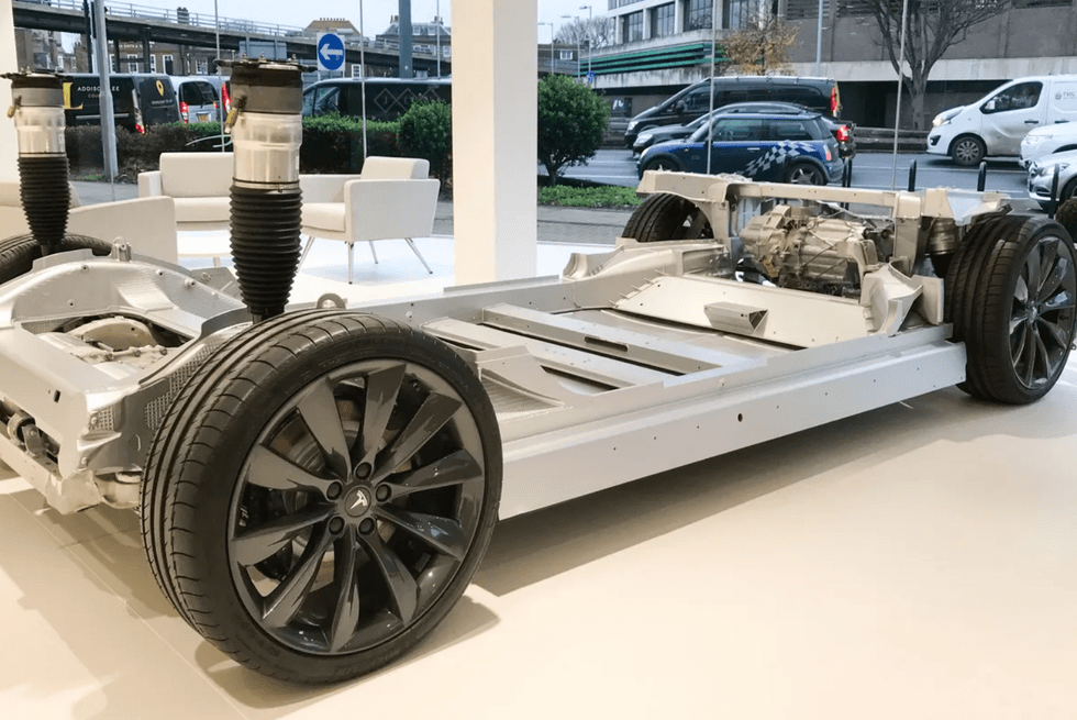 Tesla 'skateboard' chassis