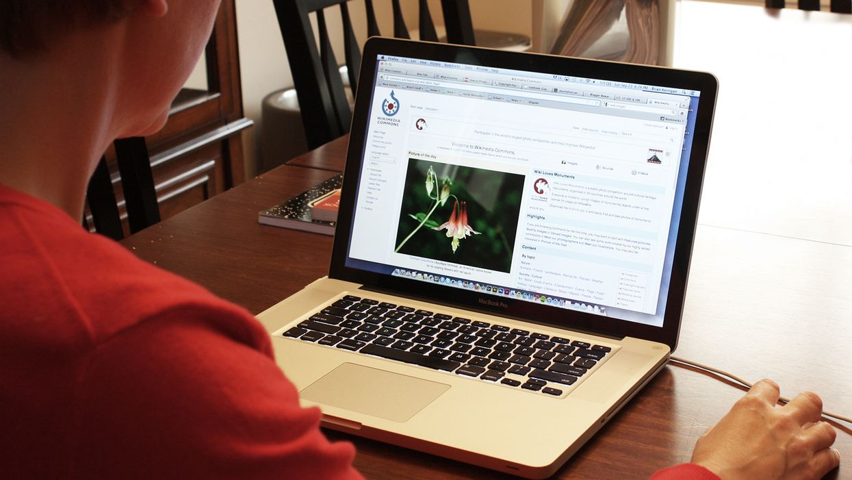 People Break Down All The Free Things On The Internet Everyone Should Take Advantage Of
