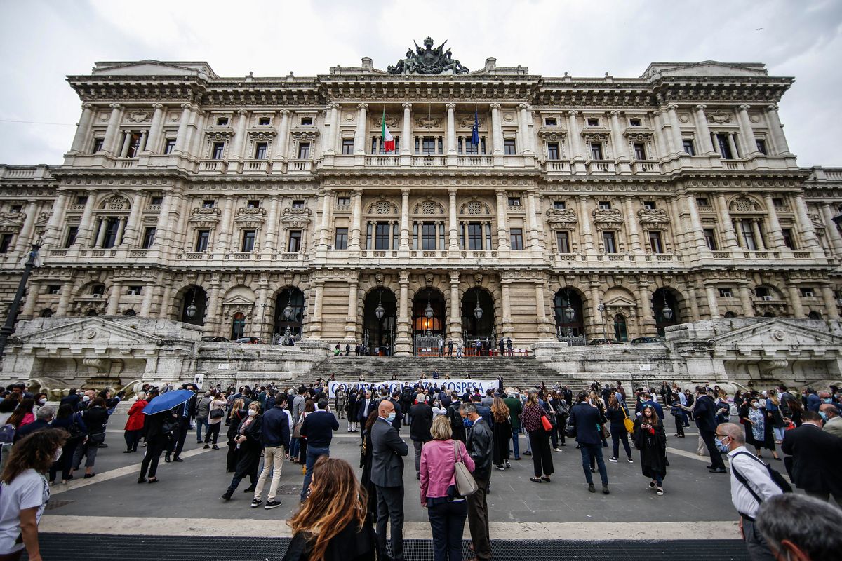 La scoperta dell’acqua calda e dei comitati
per non decidere