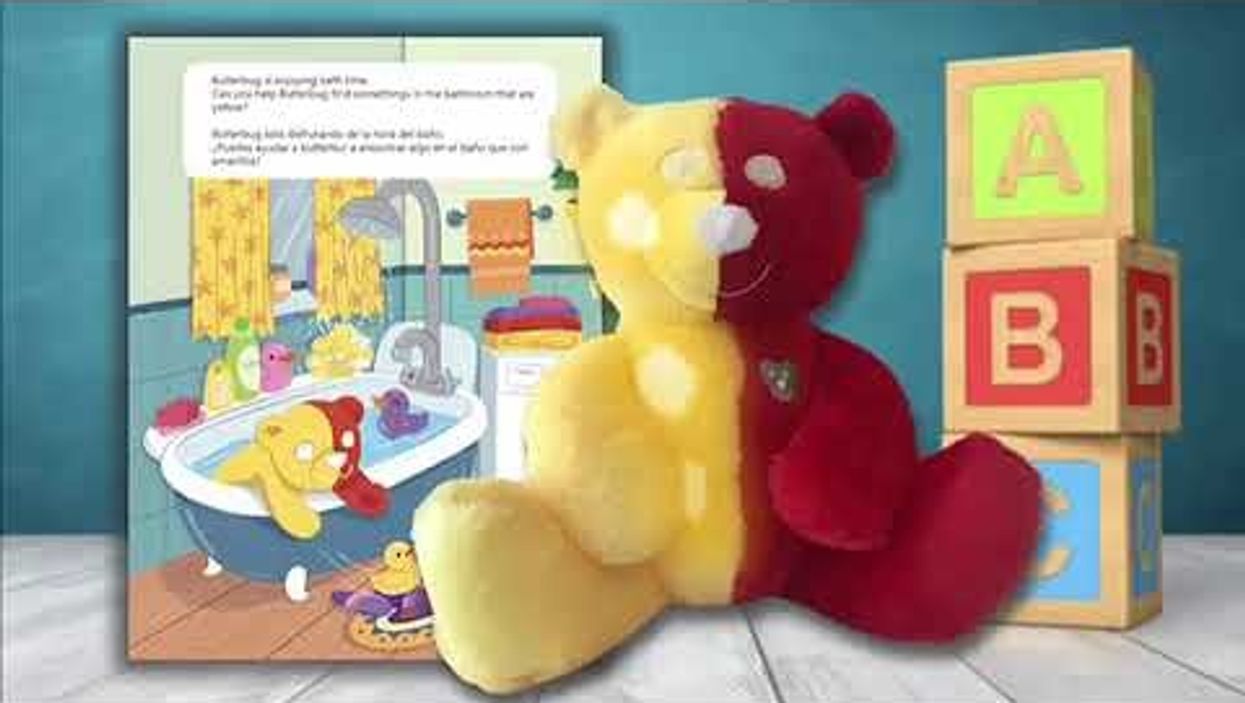 Texas woman creates bilingual teddy bears to help kids learn a second language