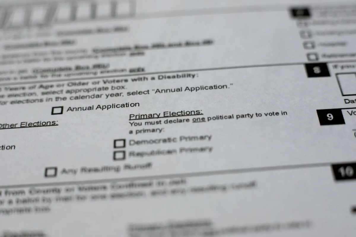 voting booth vote election
