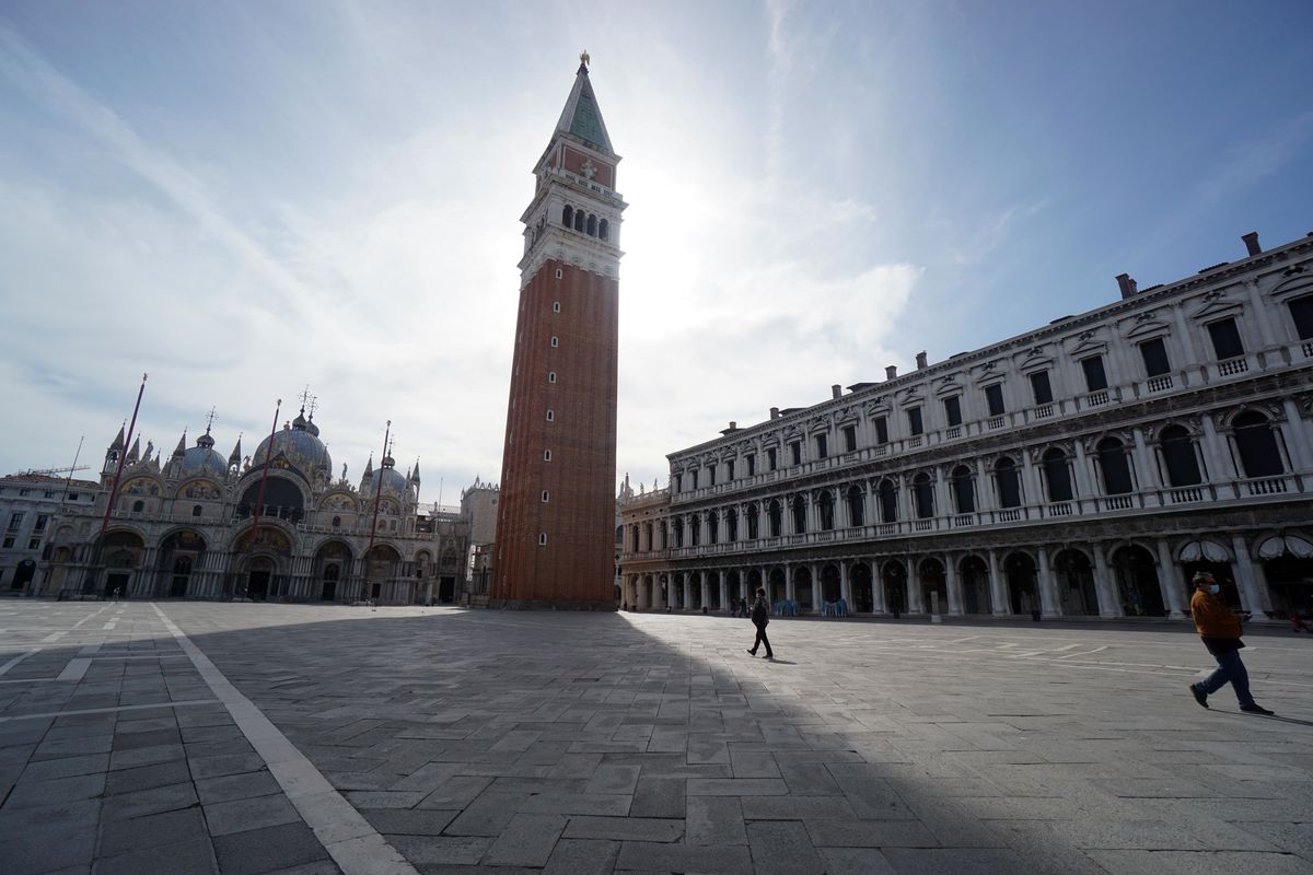 Sgravi ai residenti
o le città d’arte sono condannate a morte