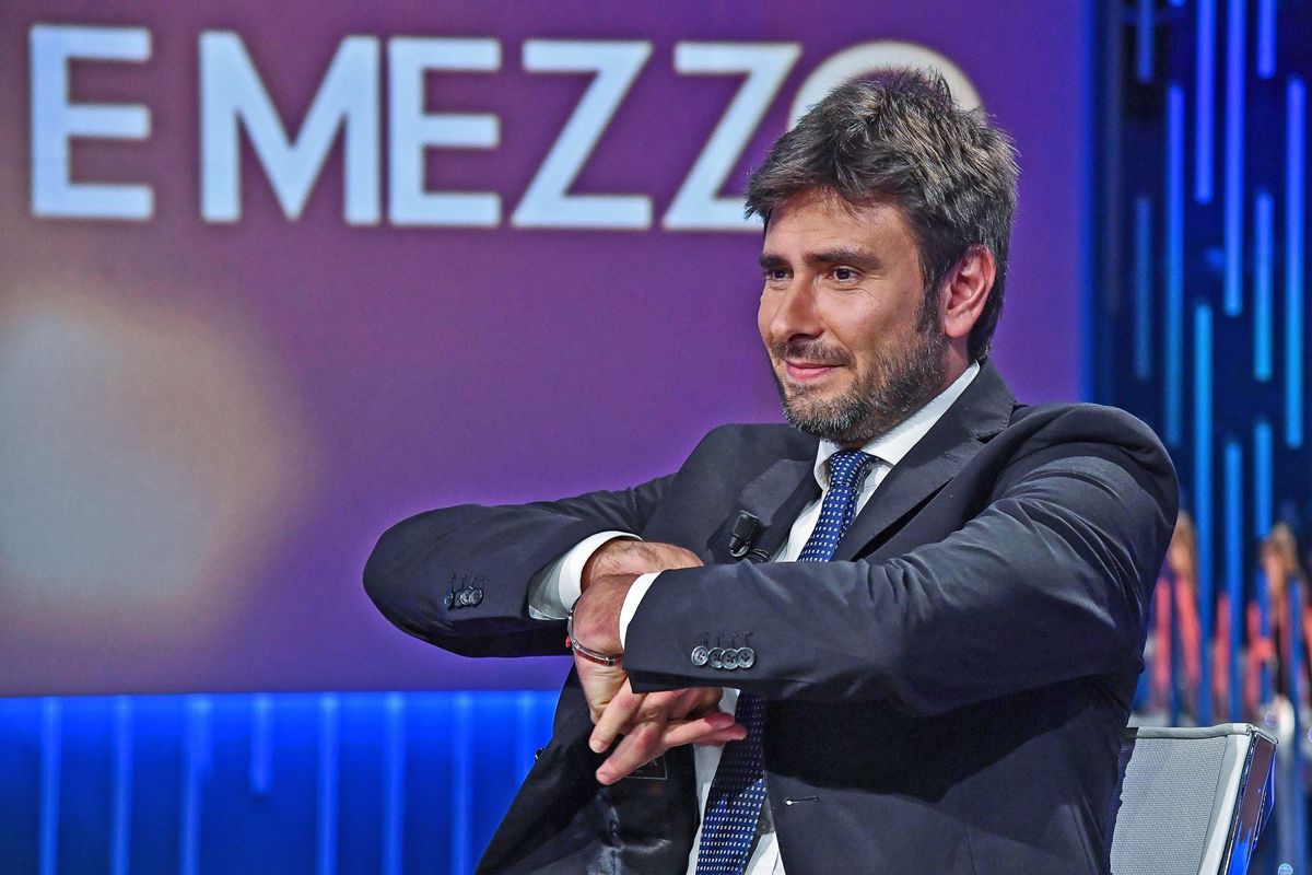 Online le chat dell’amica di Dibba