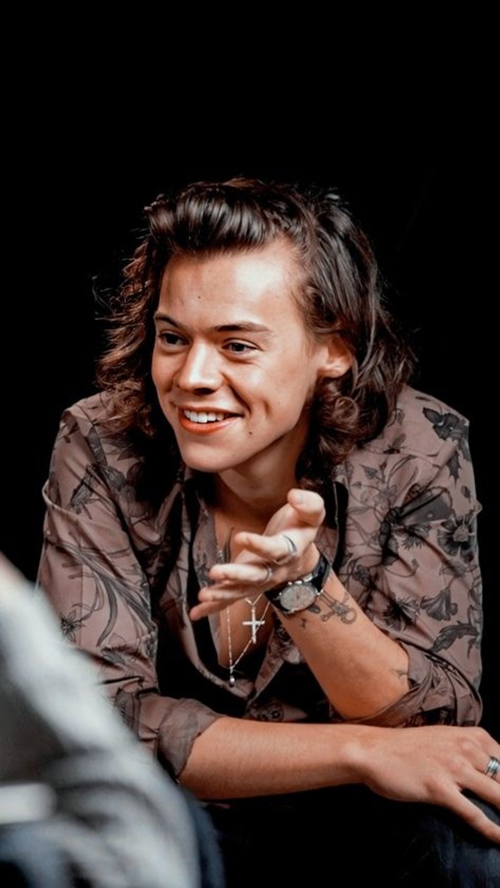 The Harry Styles' Hair Evolution You Didn't Want, But You Need. The Harry Styles' Hair Evolution You Didn't Want, But You Need.