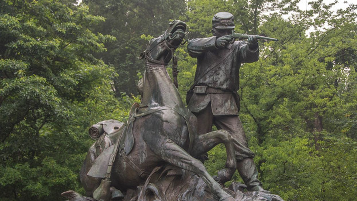 confederate monument, Fox News