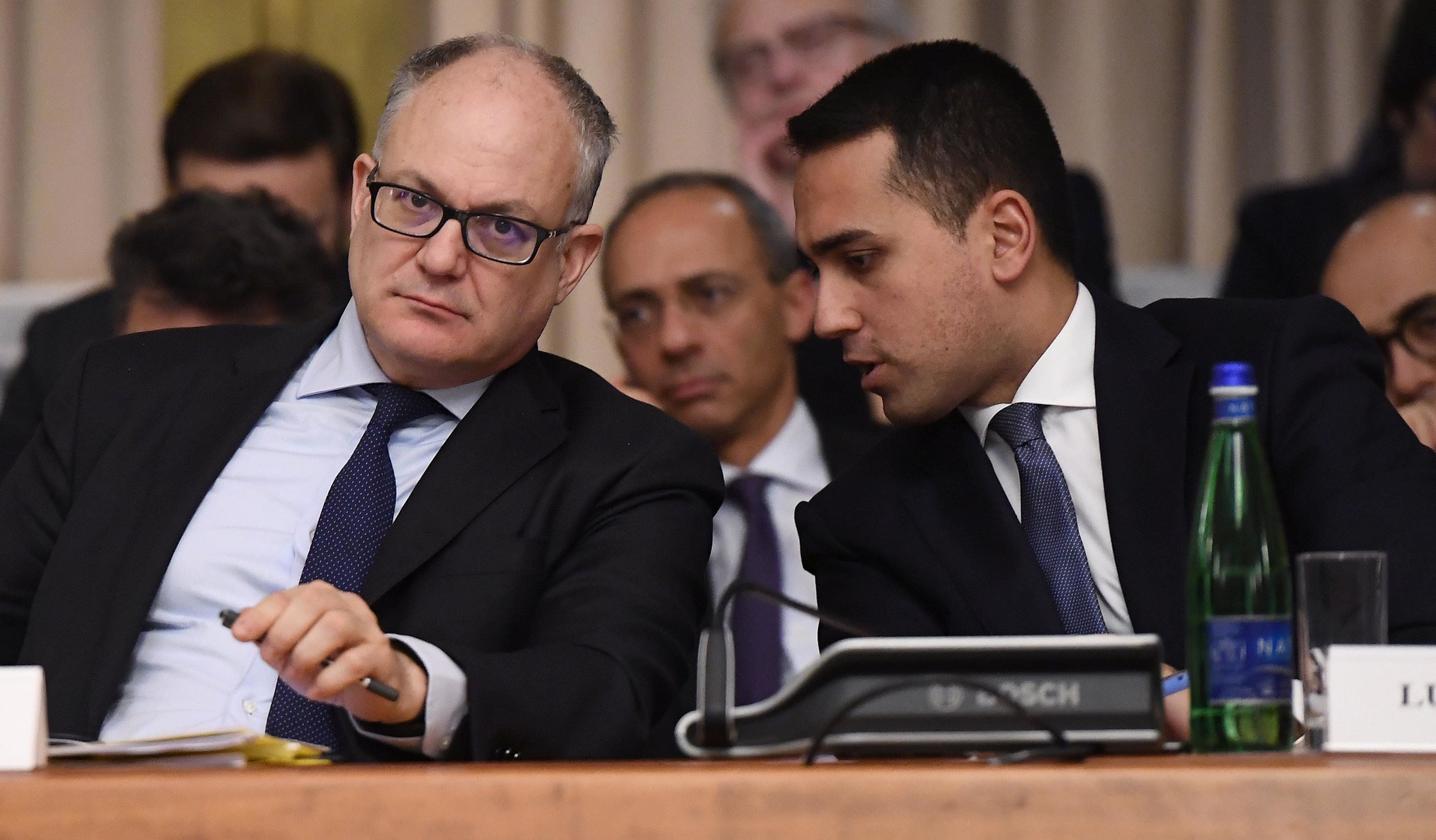 Pd e 5 Stelle litigano sulle nomine in Gse e Rfi. I dalemiani puntano su Consap