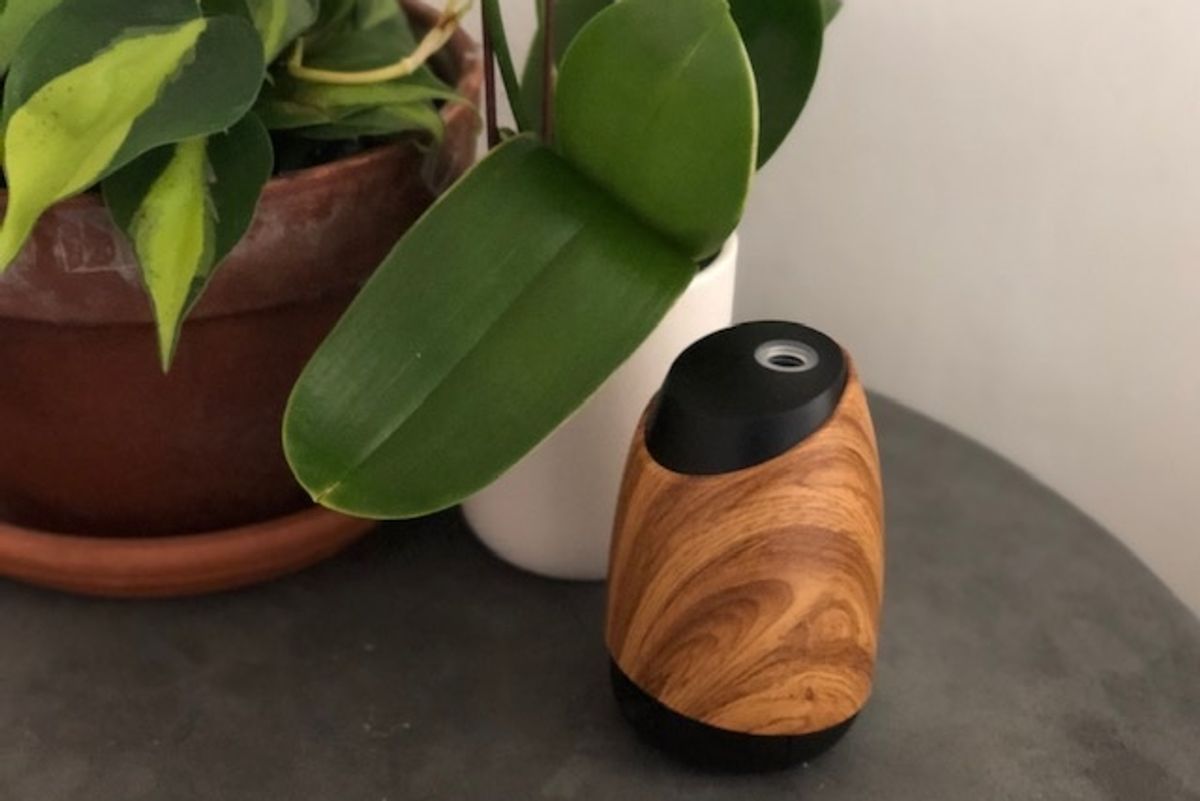 Introducing Air Wick's first connected device, the New Air Wick® Essential  Mist® Bluetooth™. It delivers a customized fragrance experience so you  can