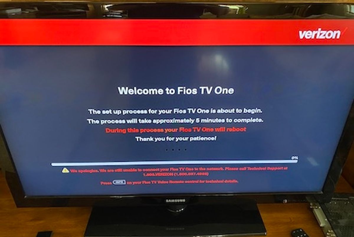 Photo of Weclome screen for installing Verizon FiOS in a home 