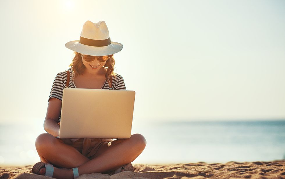 4 Ways To Keep Your Job Search Going During The Summer