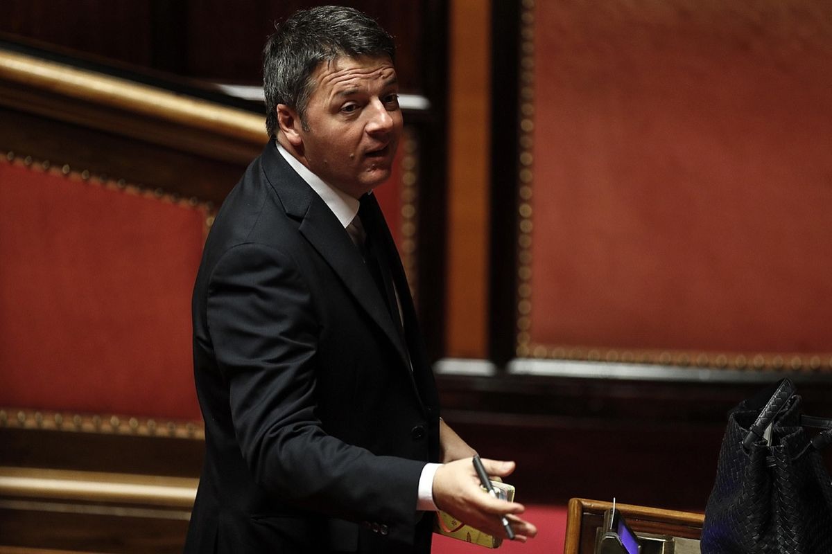 Renzi non stacca la spina a Conte e ora prepara la lista delle poltrone