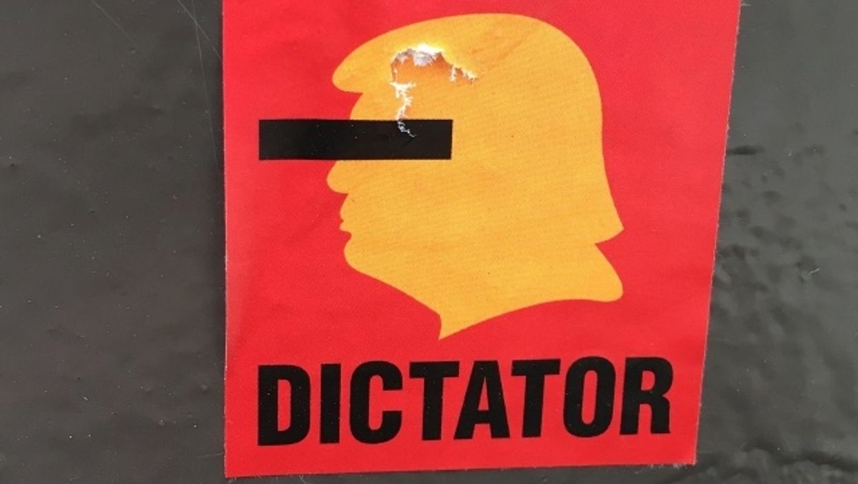 Trump, dictator