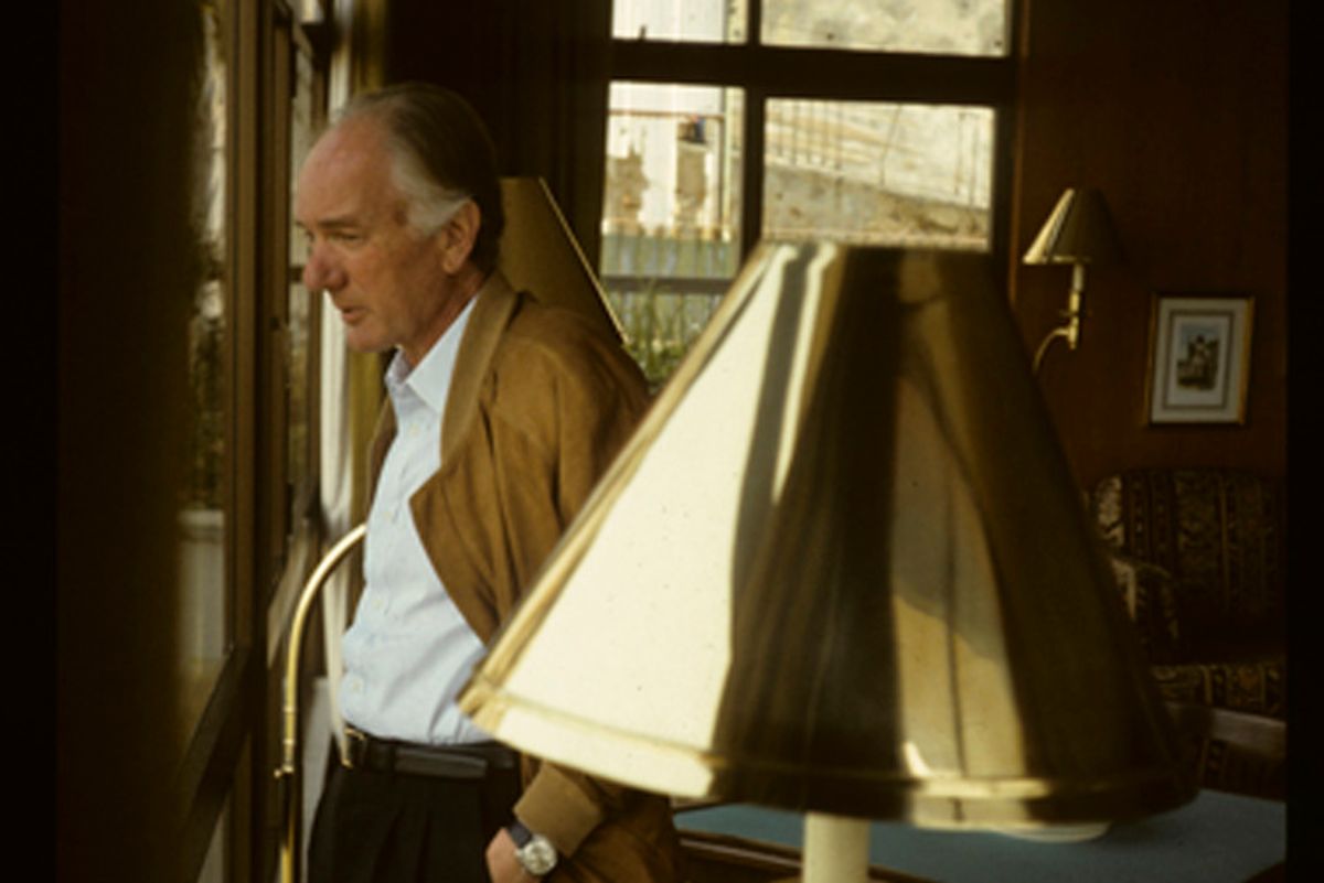 Fra i monti con Thomas Bernhard si ride di una umanità mostruosa