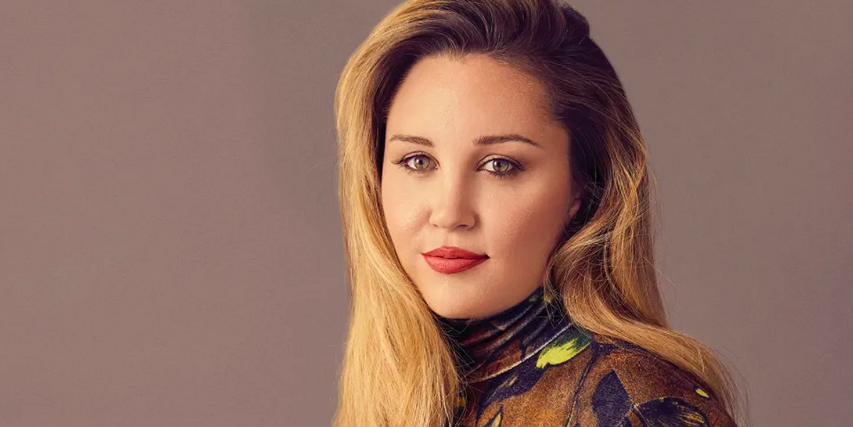 Amanda Bynes Is Getting Another Degree