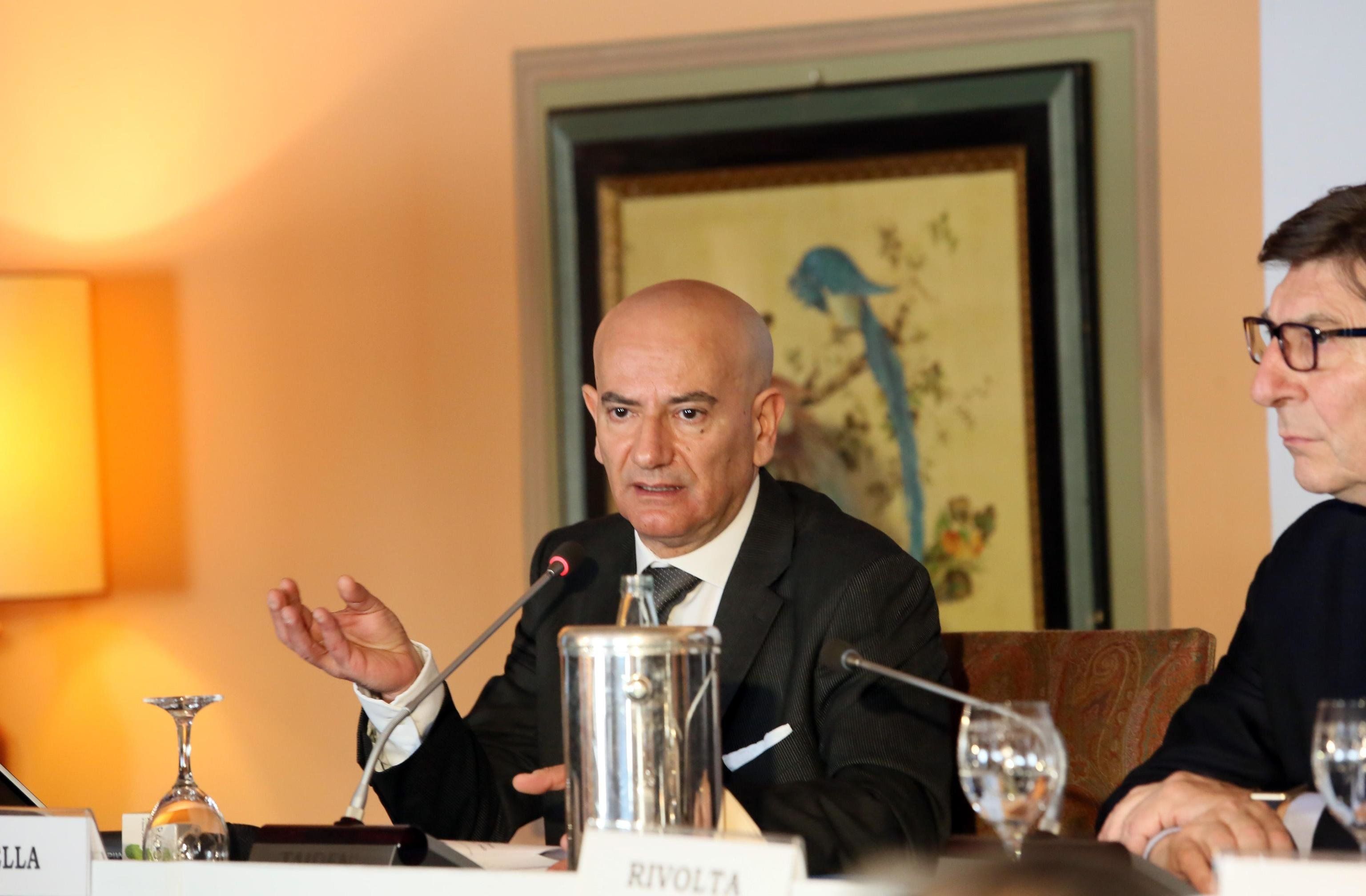 «Bonus inutili: molte imprese a settembre non riapriranno»