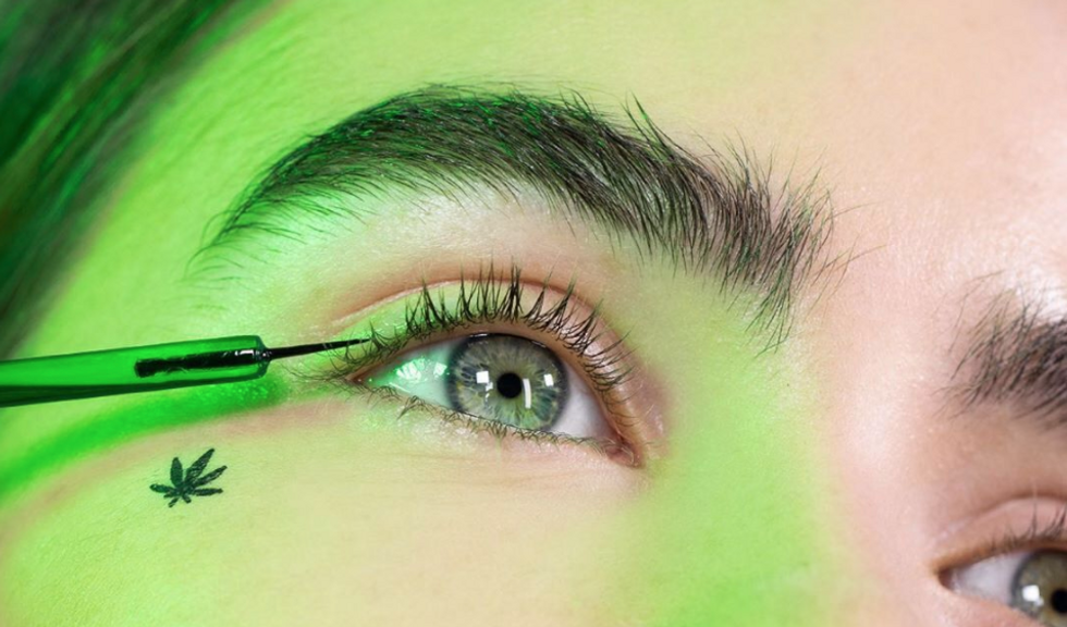 These 9 Natural Brow Growth Products Will Grow Full Eyebrows Fast, No Prescription Required