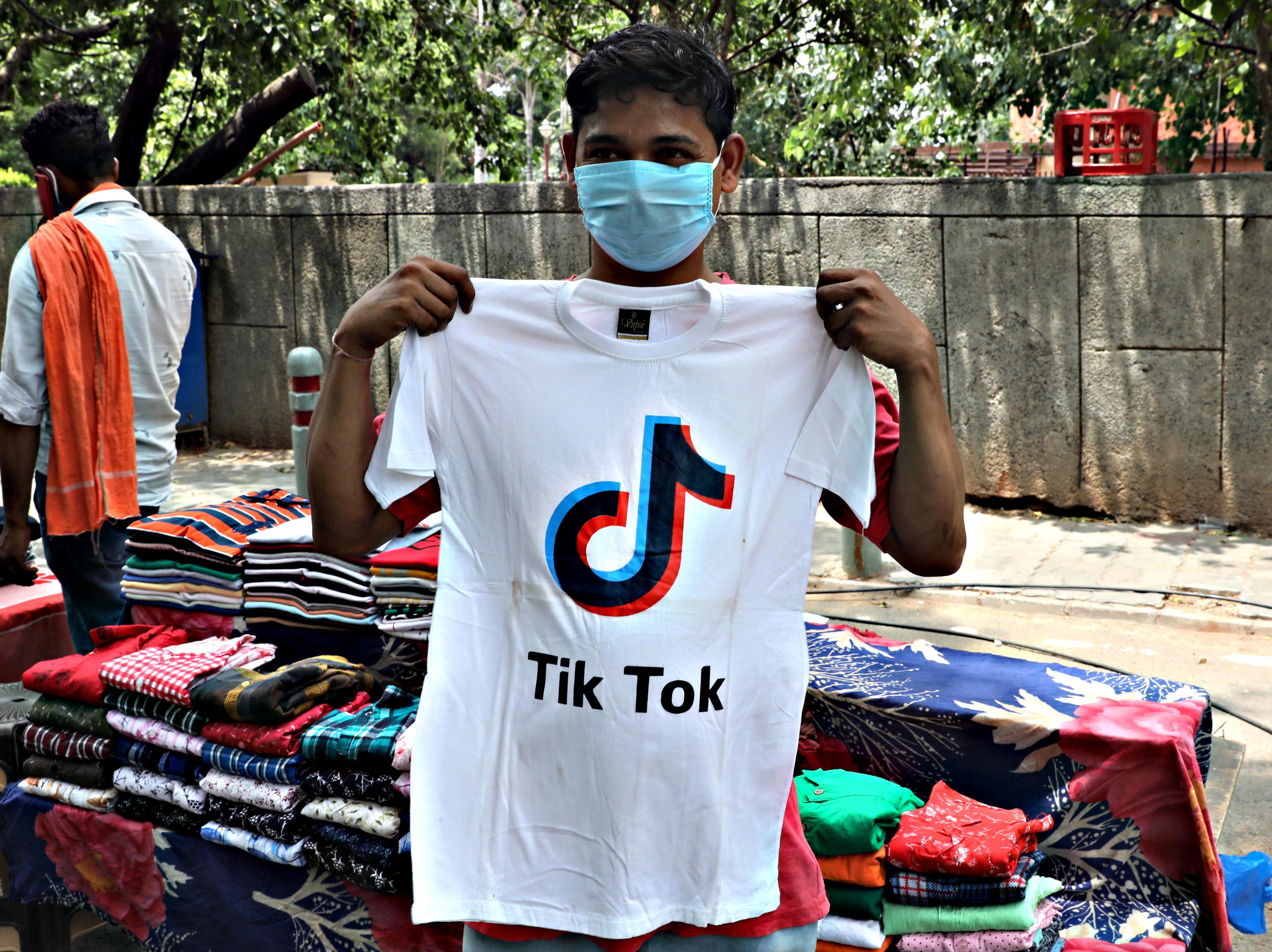 Trump dichiara guerra ai social di Xi. E Zuckerberg può dargli una mano