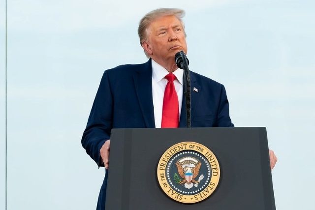 Donald Trump lies coronavirus