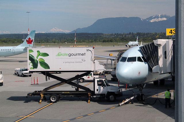 nationalmemo.com - Justin Elliott - Loophole Allowed Airline Firms To Fire Workers And Scam Bailout Funds