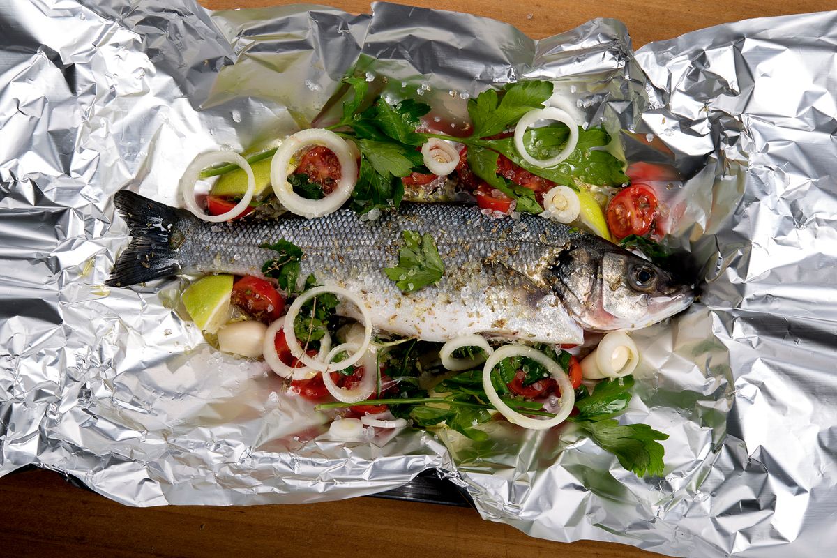 Cuciniamo insieme: pesce bianco al cartoccio al profumo di Maremma