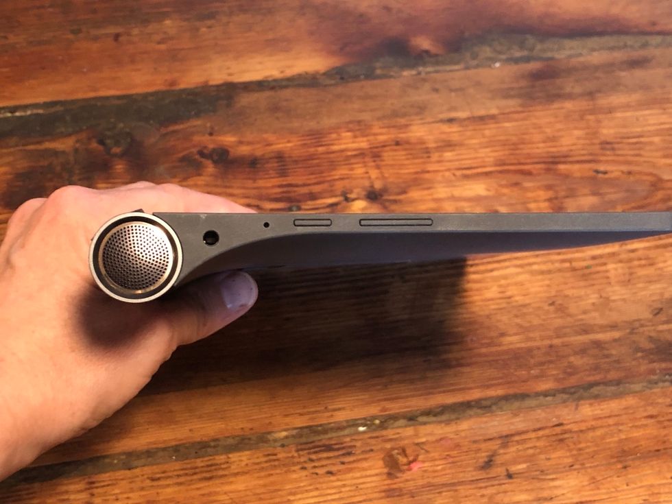 Lenovo Yoga Smart Tab