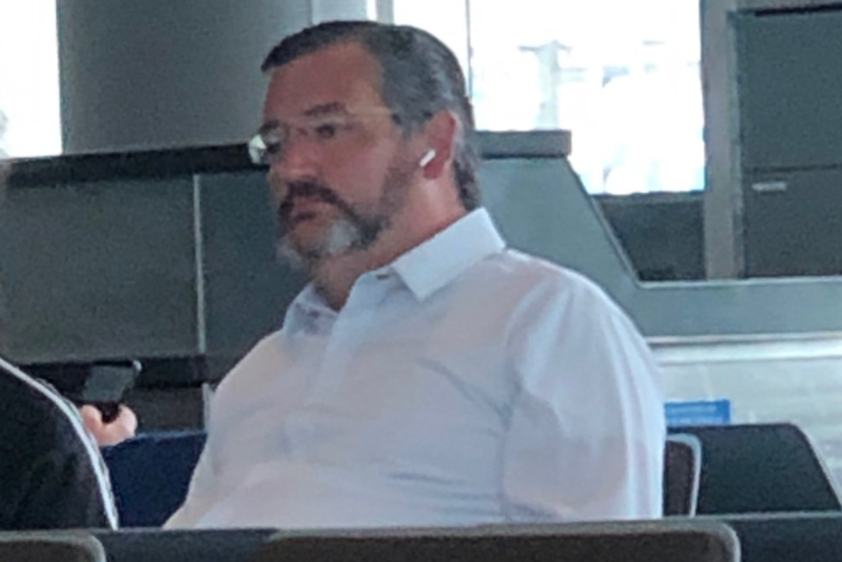 'Horrifying': Sen. Cruz Flew Without Mask From Houston To Dallas