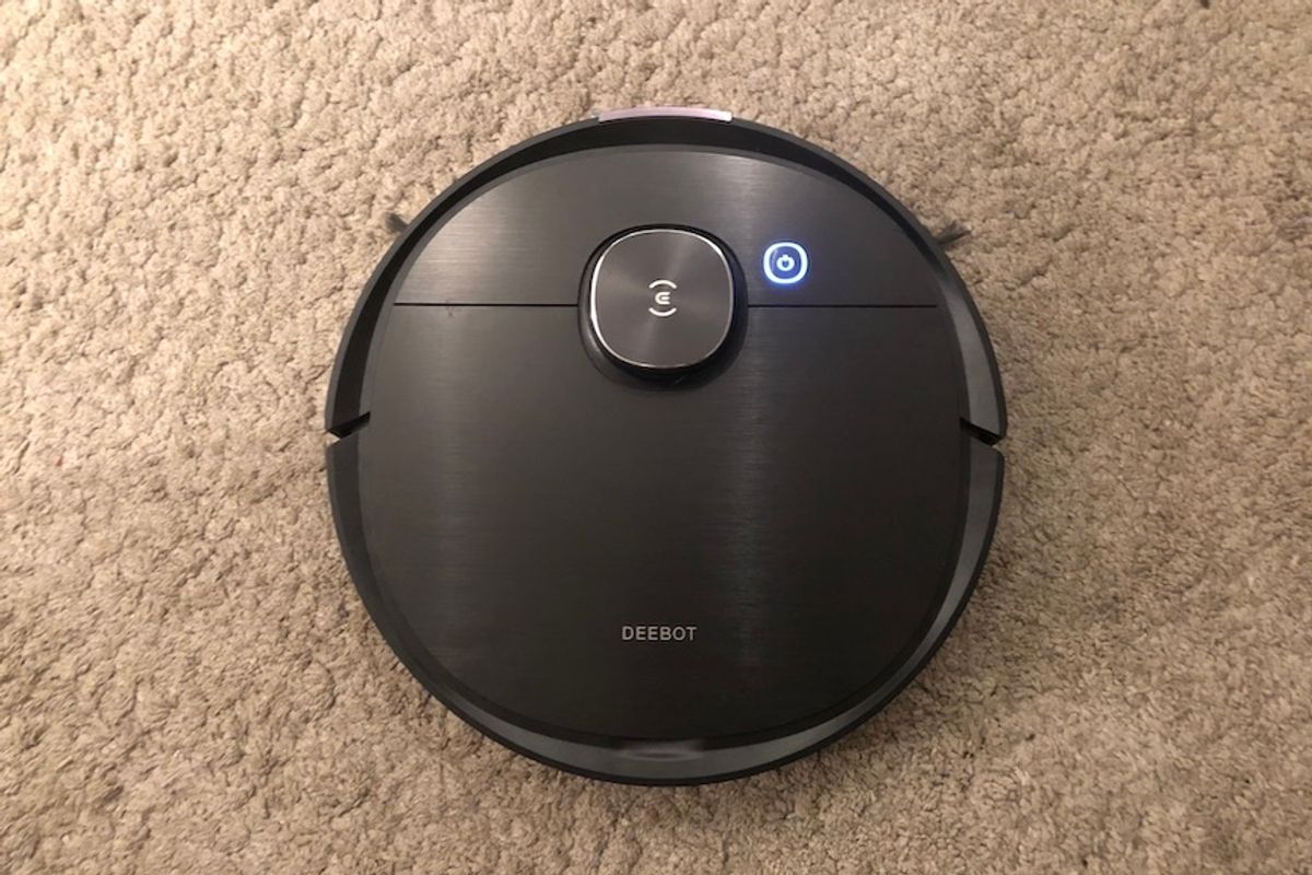 Ecovacs Deebot Ozmo T8 AIVI