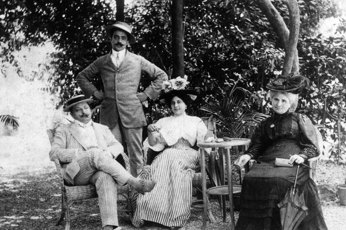 La dittatura sanitaria e le follie del potere sepolte a colpi di versi