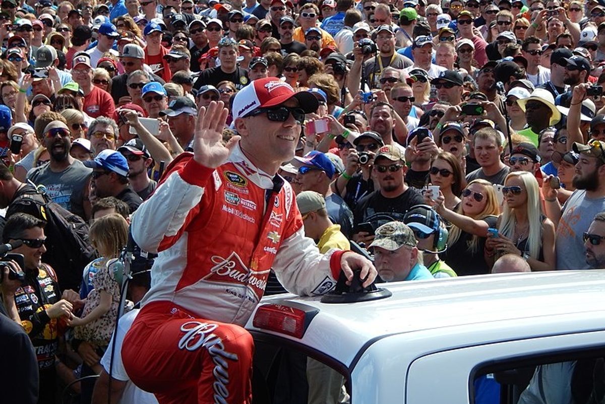 NASCAR heads to the Texas Motor Speedway for the O'Reilly Auto Parts 500
