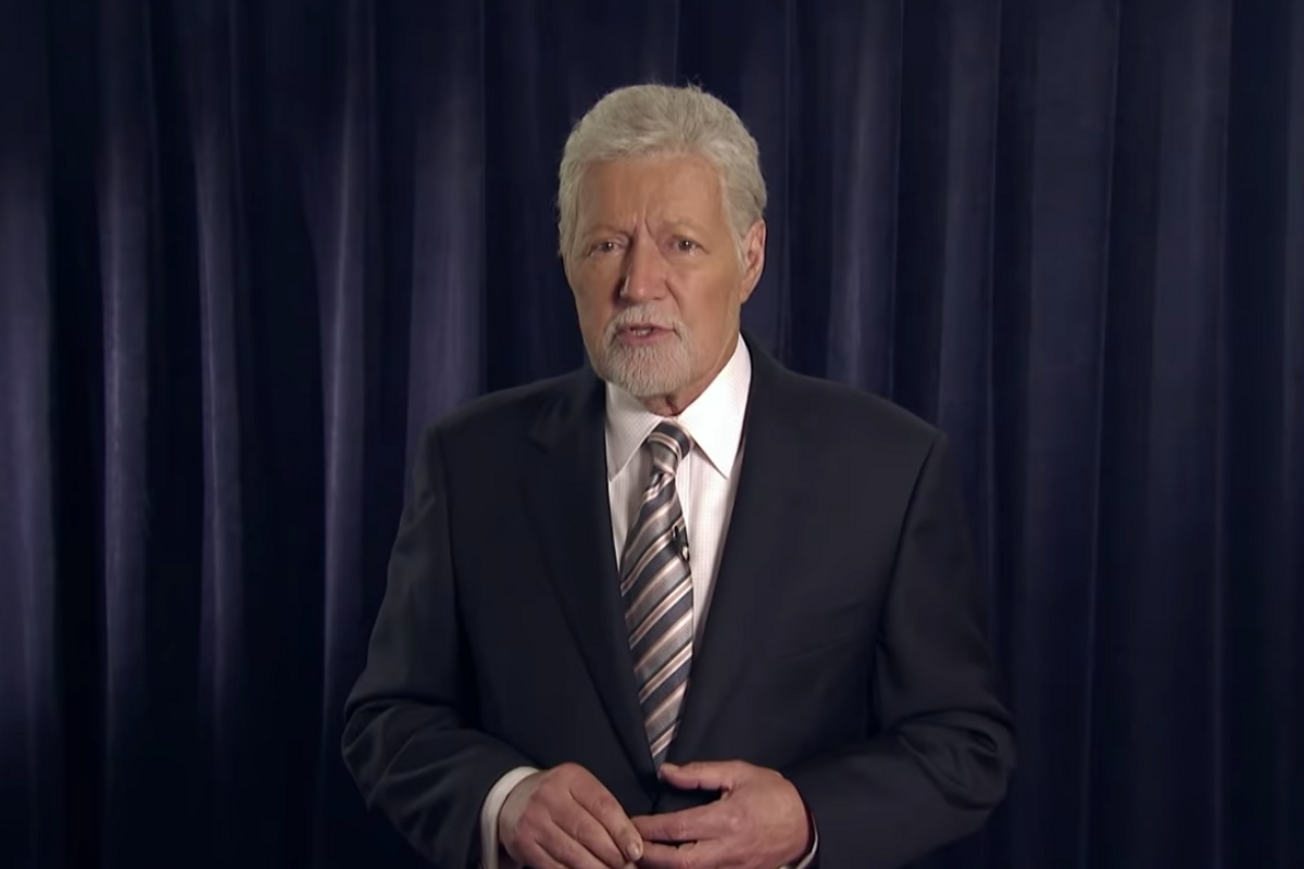 Alex Trebek reveals he's recording new 'Jeopardy!' segments during health update