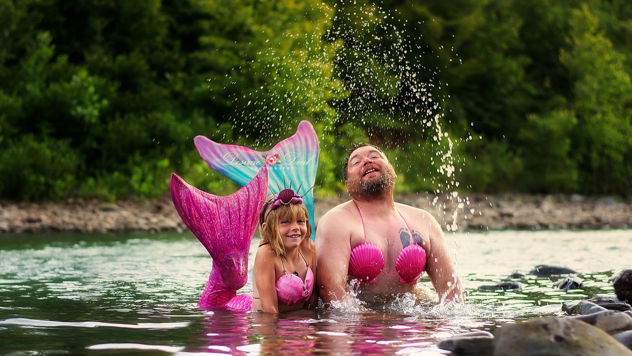 An Arkansas girl asked her dad to be a mermaid with her, and boy, did he commit