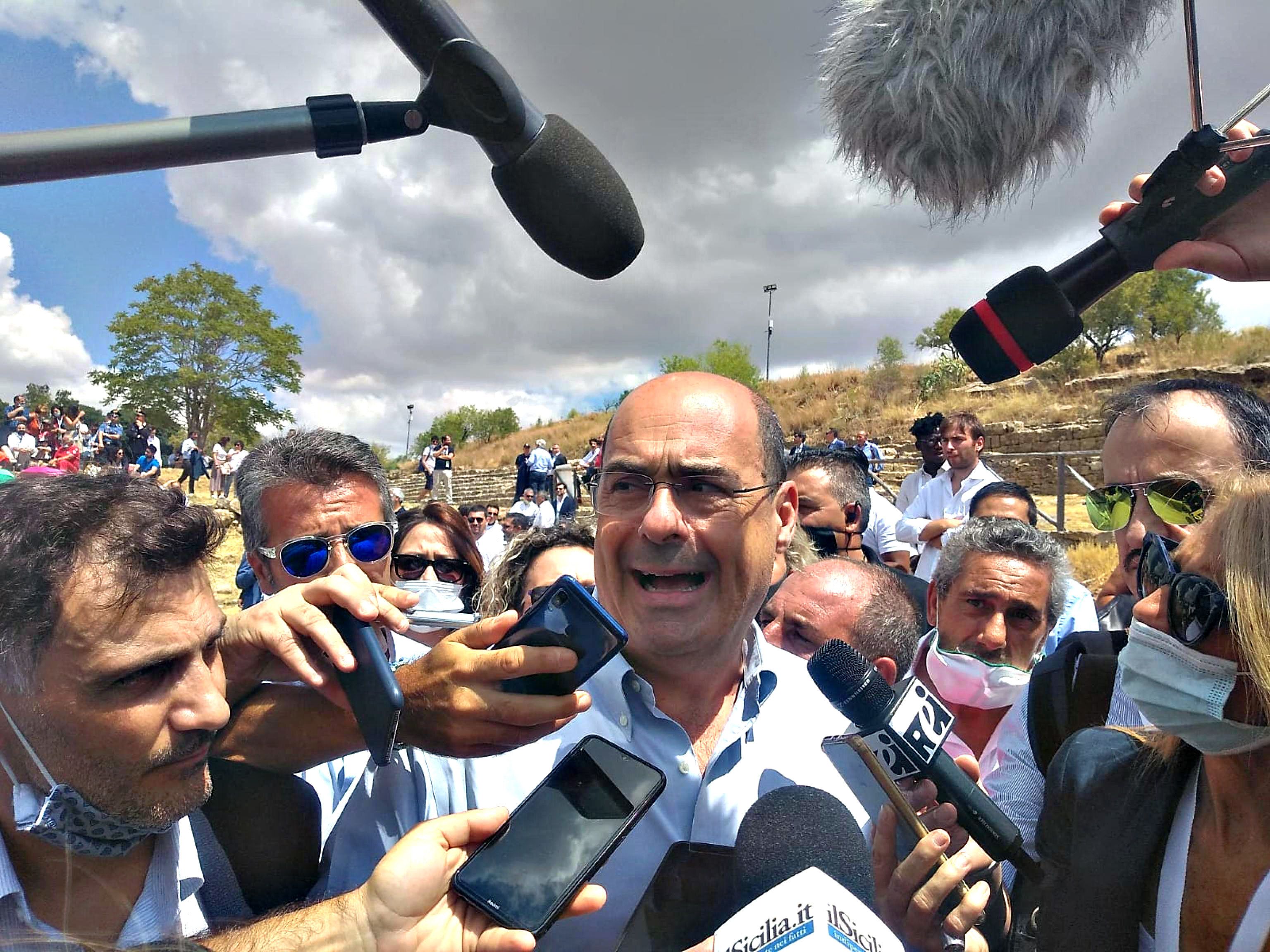 Stop ai dirigenti d’oro di Zingaretti