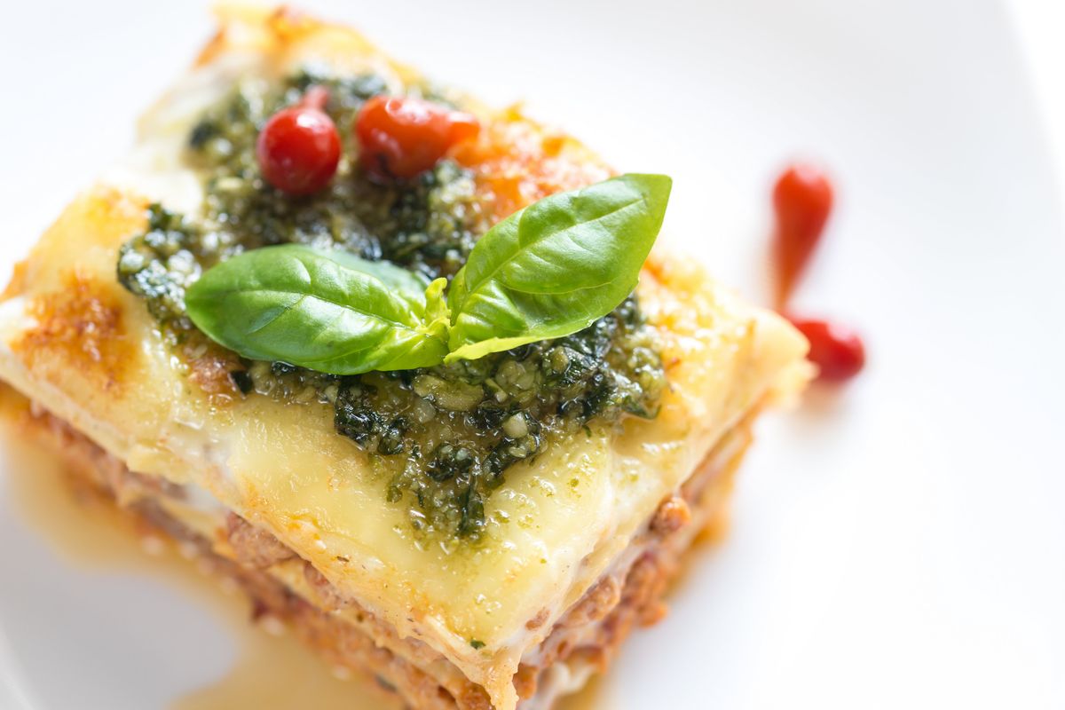 Cuciniamo insieme: lasagnette con ragù di astice e pesto leggero