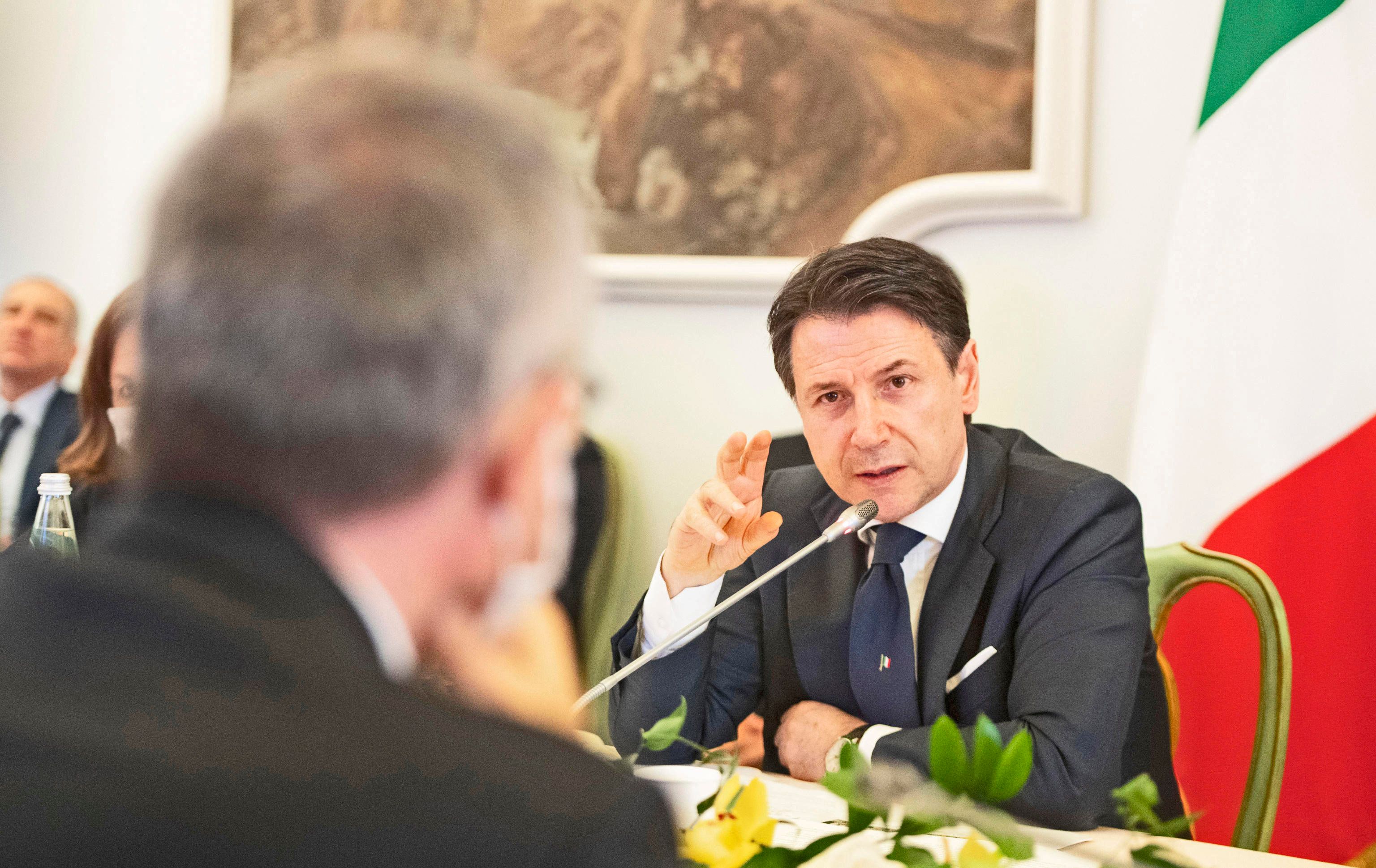 Giuseppi tira
 a campare ma se lui ce la fa l’italia crepa