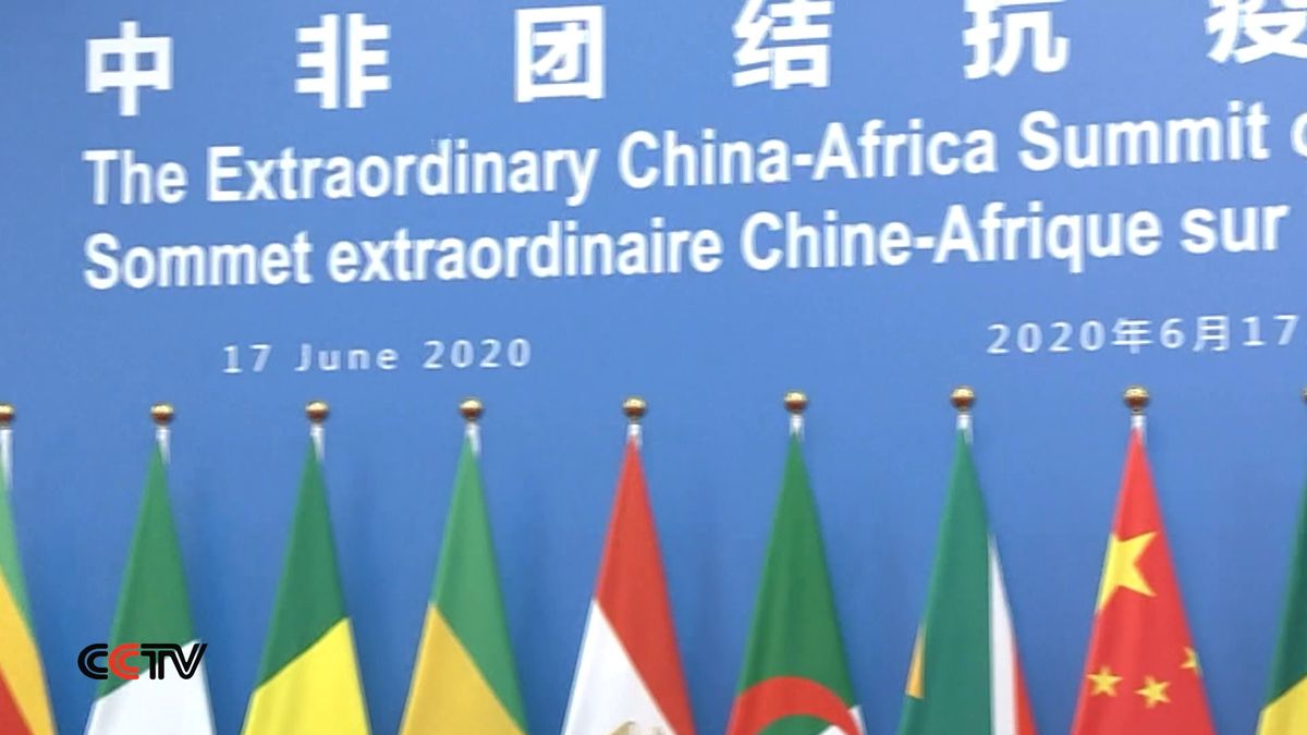 Xi presiede il vertice tra Cina e Africa e chiede solidarietà per sconfiggere il Covid-19