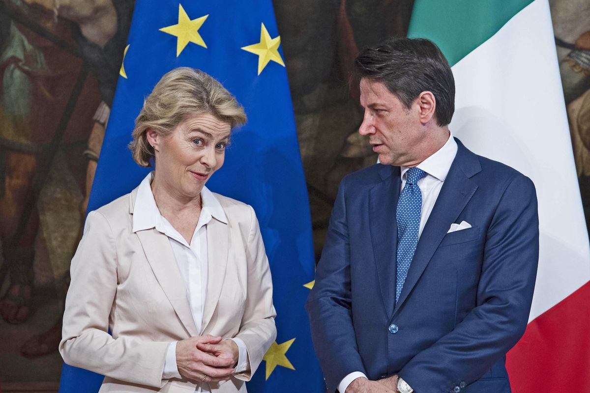 Flop annunciato di Conte. Il Recovery fund passa dal bazooka all’elemosina