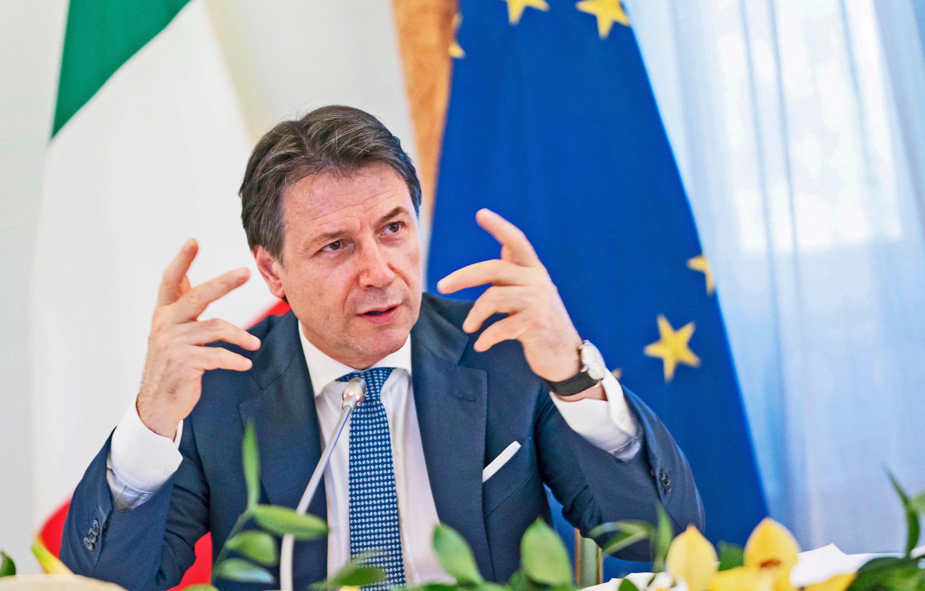 Le bufale dei giornali sui successi di Giuseppi e la fine dell’austerità